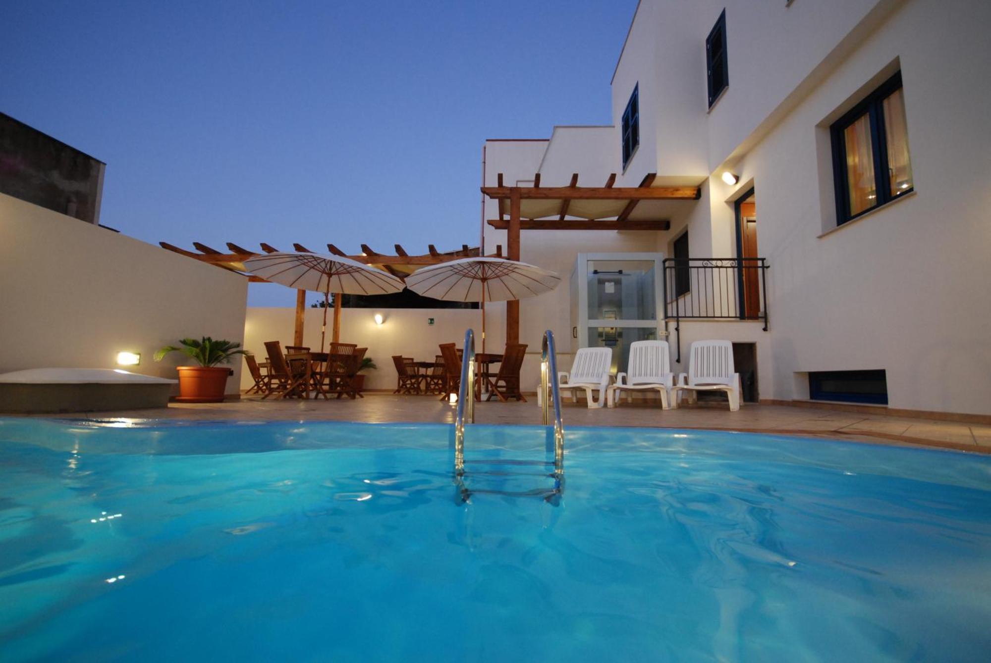 Hotel Altamarea San Vito Lo Capo Buitenkant foto